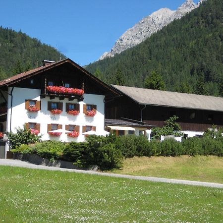 Gaestehaus Fitsch Obsteig Esterno foto