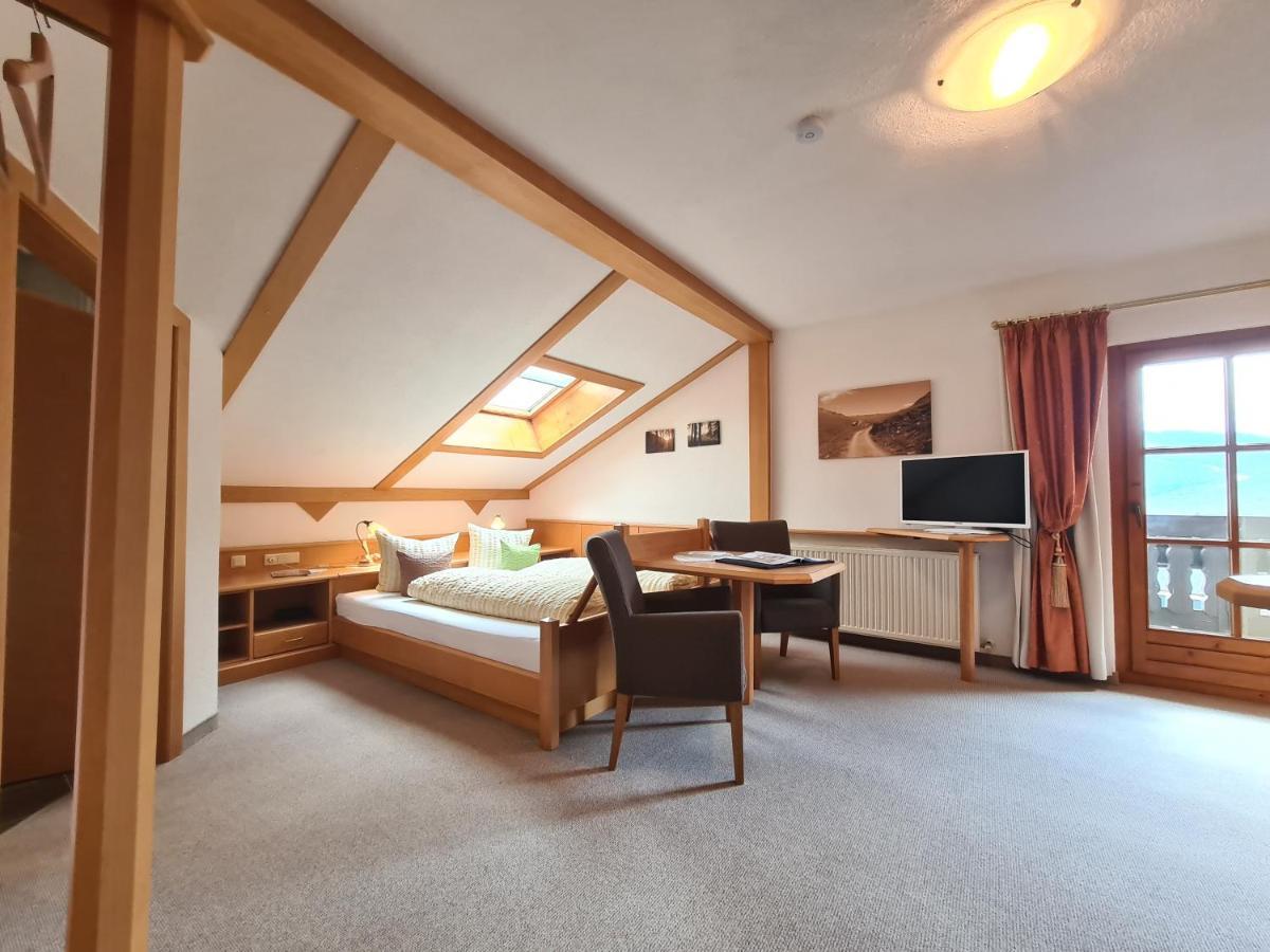 Gaestehaus Fitsch Obsteig Esterno foto