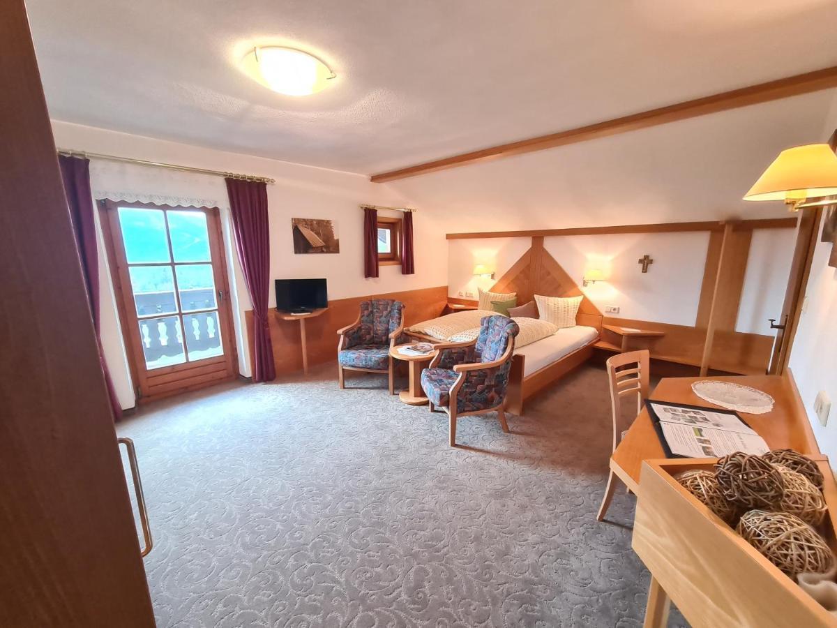 Gaestehaus Fitsch Obsteig Esterno foto