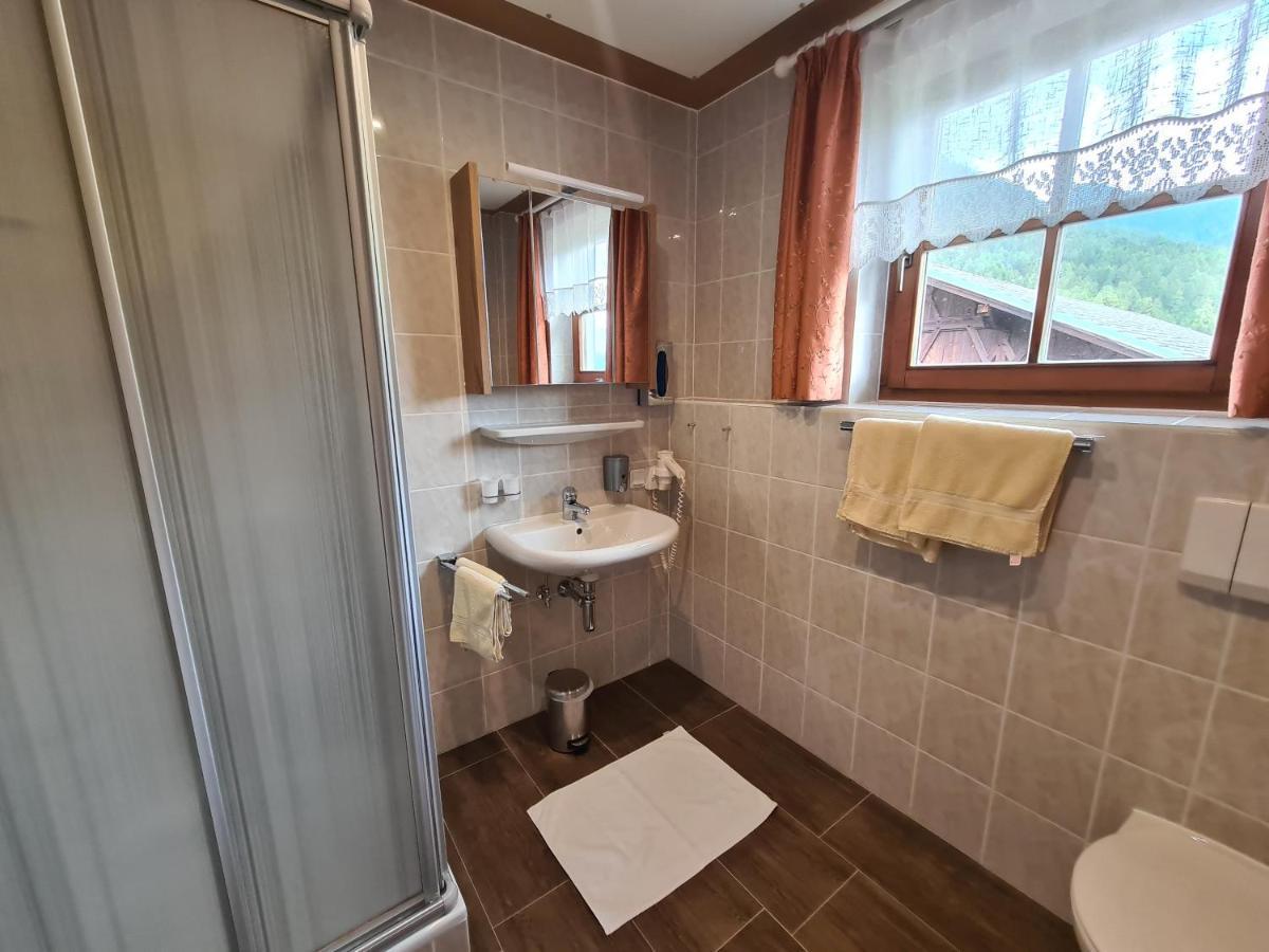 Gaestehaus Fitsch Obsteig Esterno foto