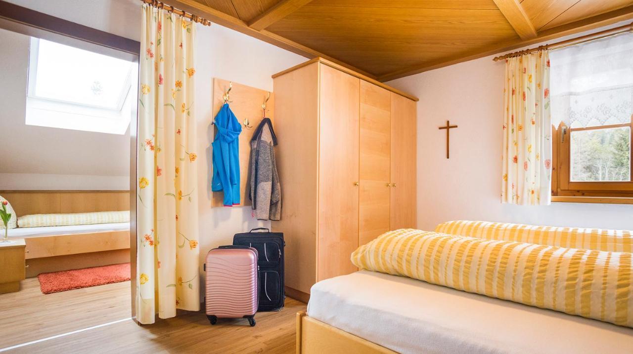 Gaestehaus Fitsch Obsteig Esterno foto