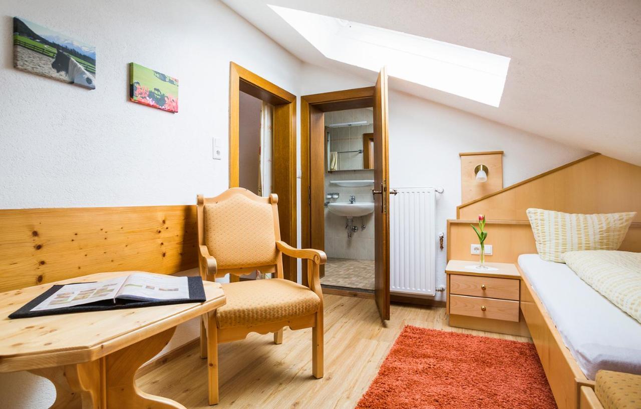Gaestehaus Fitsch Obsteig Esterno foto